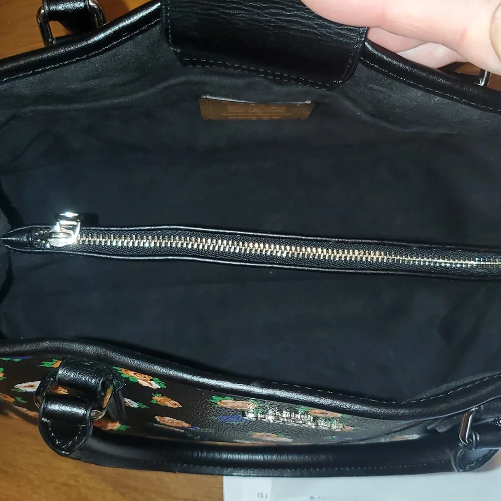 Like NEW Coach Margot Carryall With Rose Print